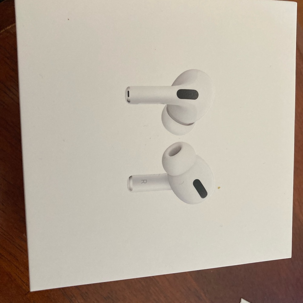 Air pods pro box